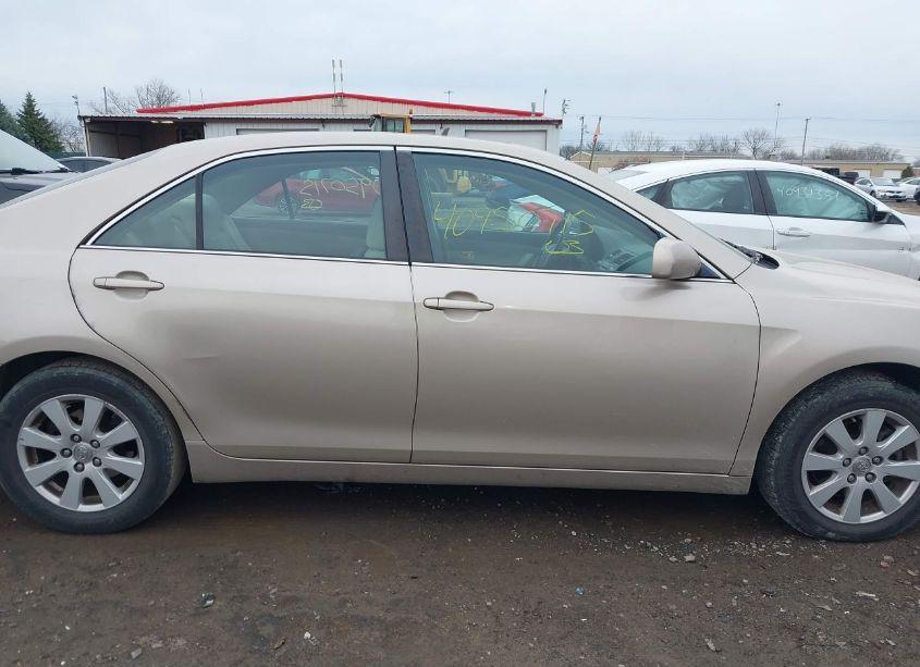 Photo 13 of 2009 Toyota Camry XLE (VIN 4T4BE46K99R070629)