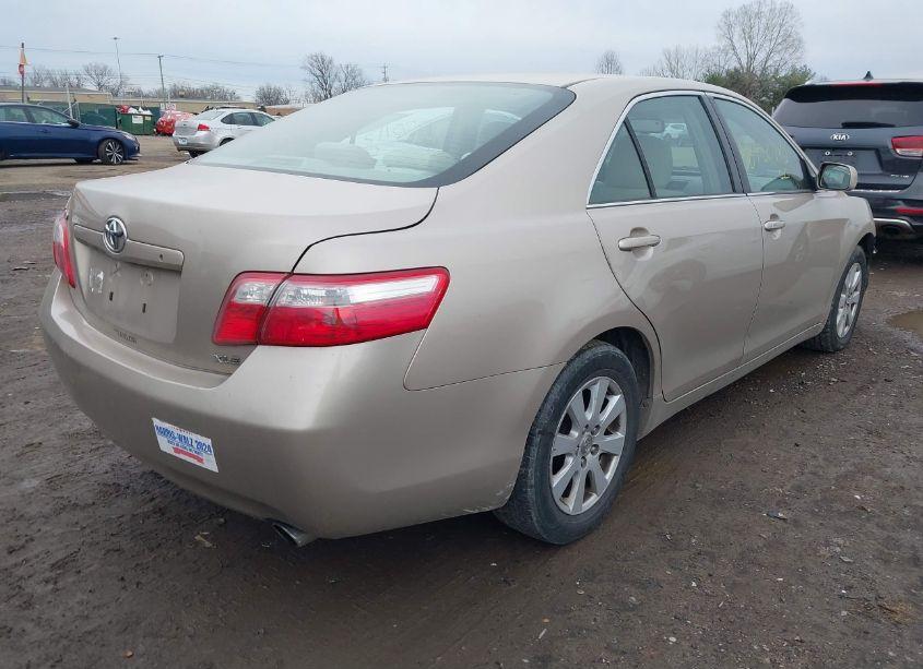 Photo 4 of 2009 Toyota Camry XLE (VIN 4T4BE46K99R070629)
