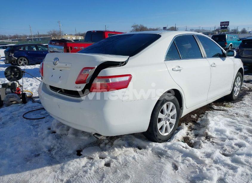 Photo 4 of 2009 Toyota Camry XLE (VIN 4T4BE46K99R083462)