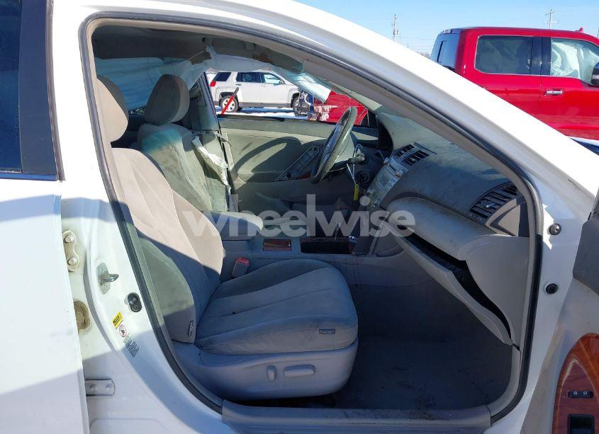 Photo 5 of 2009 Toyota Camry XLE (VIN 4T4BE46K99R083462)