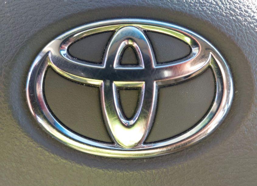 Photo 12 of 2009 Toyota Camry LE (VIN 4T4BE46K99R116864)