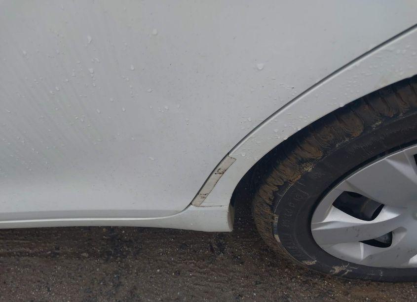 Photo 6 of 2009 Toyota Camry LE (VIN 4T4BE46K99R116864)