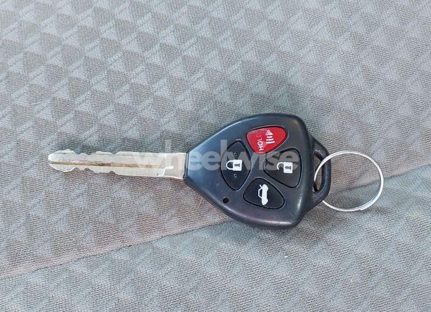 Photo 11 of 2008 Toyota Camry LE (VIN 4T4BE46KX8R037735)