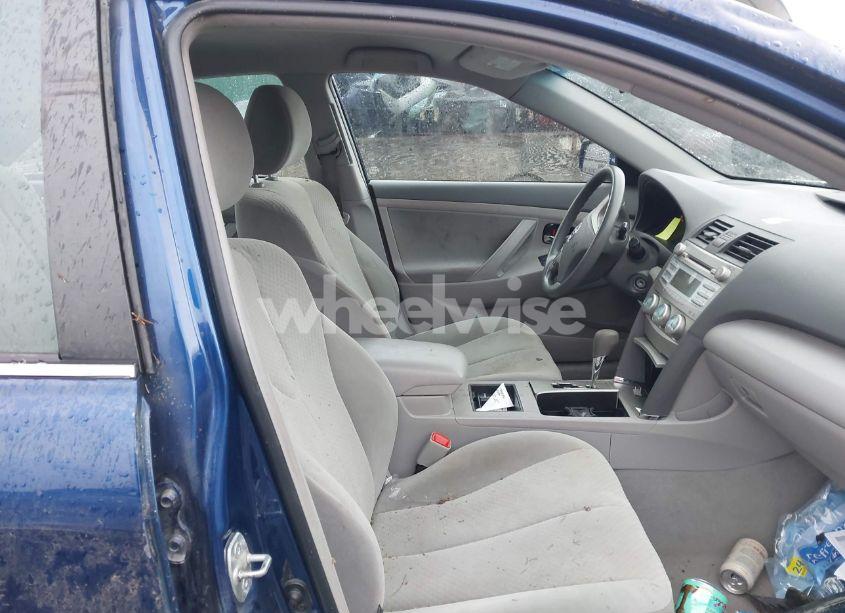 Photo 5 of 2009 Toyota Camry LE (VIN 4T4BE46KX9R065116)