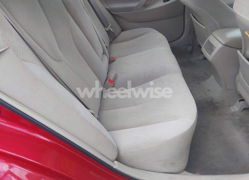 Photo 8 of 2009 Toyota Camry LE (VIN 4T4BE46KX9R065410)