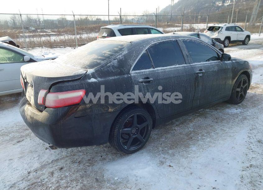 Photo 4 of 2009 Toyota Camry LE (VIN 4T4BE46KX9R073152)