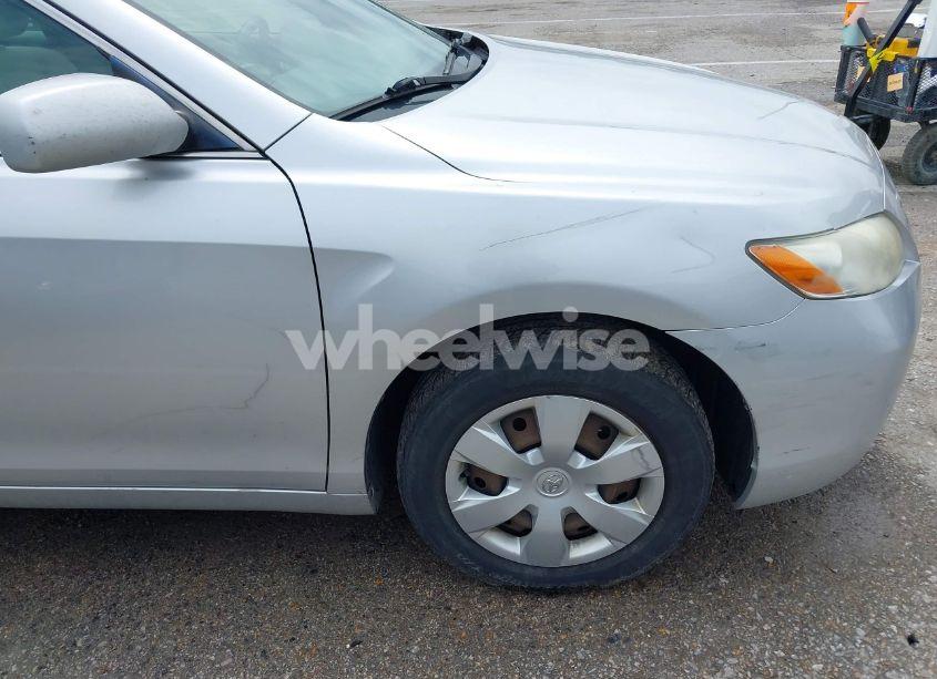 Photo 13 of 2009 Toyota Camry LE (VIN 4T4BE46KX9R086984)