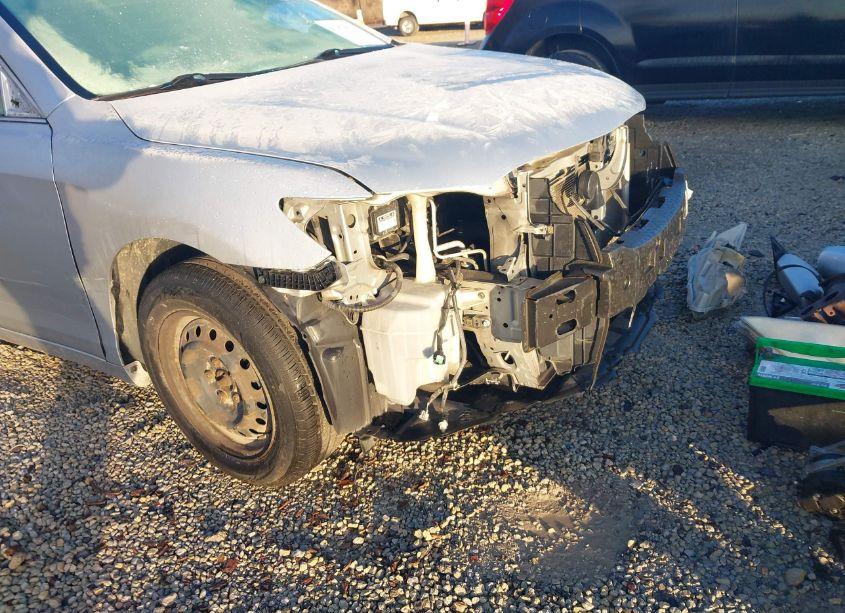 Photo 17 of 2009 Toyota Camry LE (VIN 4T4BE46KX9R087410)