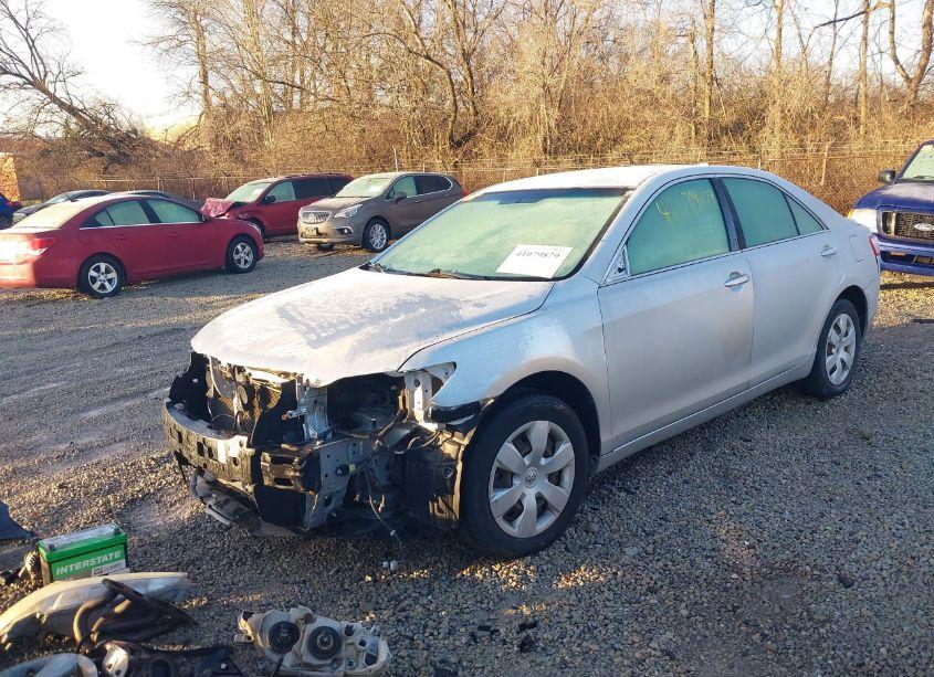 Photo 2 of 2009 Toyota Camry LE (VIN 4T4BE46KX9R087410)