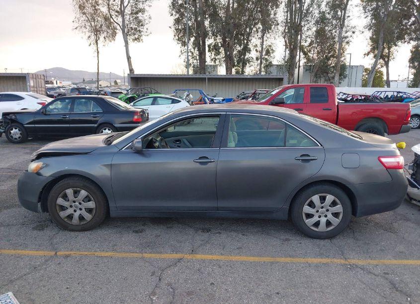 Photo 14 of 2009 Toyota Camry LE (VIN 4T4BE46KX9R107834)