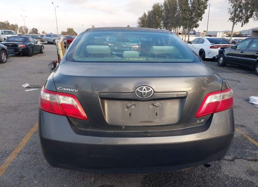 Photo 16 of 2009 Toyota Camry LE (VIN 4T4BE46KX9R107834)