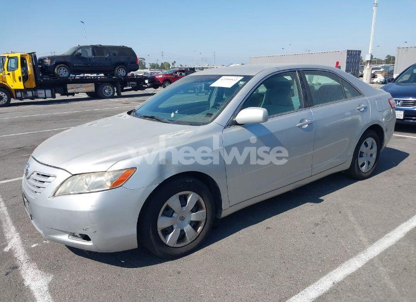 Photo 2 of 2009 Toyota Camry LE (VIN 4T4BE46KX9R110488)
