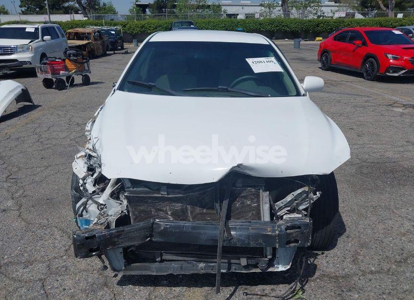 Photo 13 of 2009 Toyota Camry LE (VIN 4T4BE46KX9R117215)