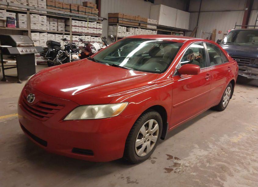 Photo 2 of 2009 Toyota Camry LE (VIN 4T4BE46KX9R126075)