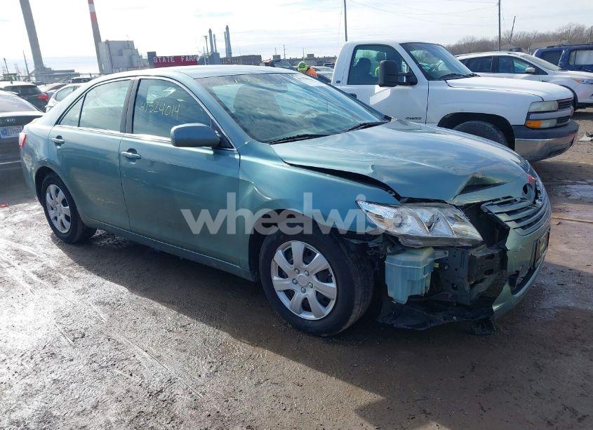 2009 Toyota Camry LE (VIN 4T4BE46KX9R139845) main photo