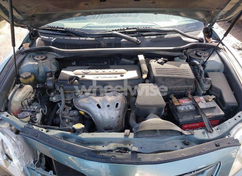 Photo 10 of 2009 Toyota Camry LE (VIN 4T4BE46KX9R139845)