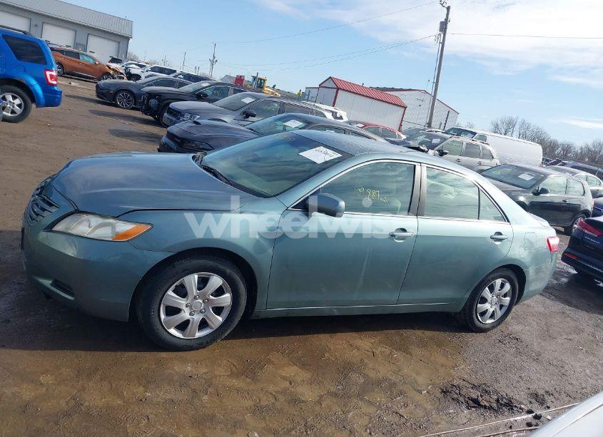 Photo 15 of 2009 Toyota Camry LE (VIN 4T4BE46KX9R139845)