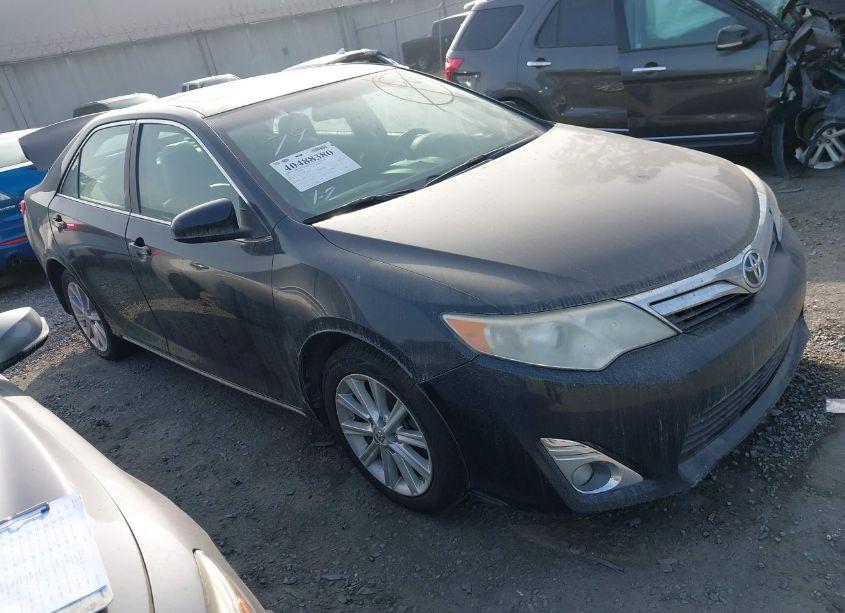 2012 Toyota Camry XLE (VIN 4T4BF1FK0CR166281) main photo