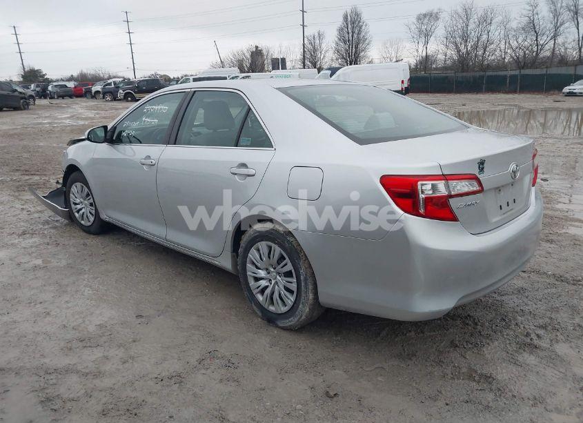 Photo 3 of 2012 Toyota Camry LE (VIN 4T4BF1FK0CR175711)