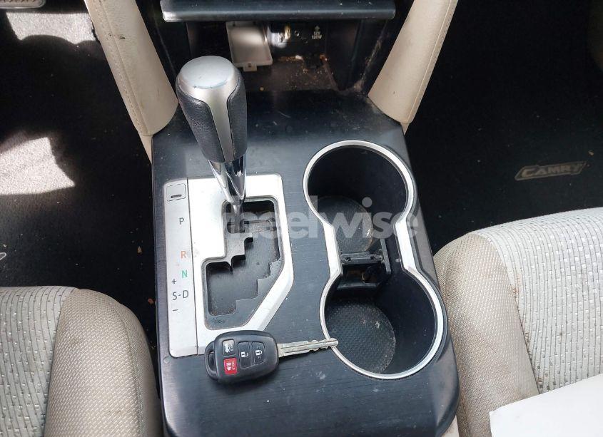 Photo 11 of 2012 Toyota Camry LE (VIN 4T4BF1FK0CR210148)