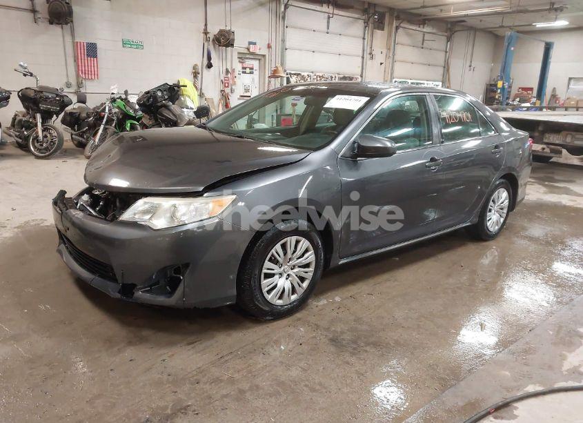 Photo 2 of 2012 Toyota Camry LE (VIN 4T4BF1FK0CR235860)