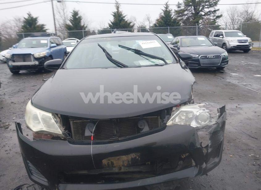 Photo 12 of 2013 Toyota Camry LE (VIN 4T4BF1FK0DR277673)