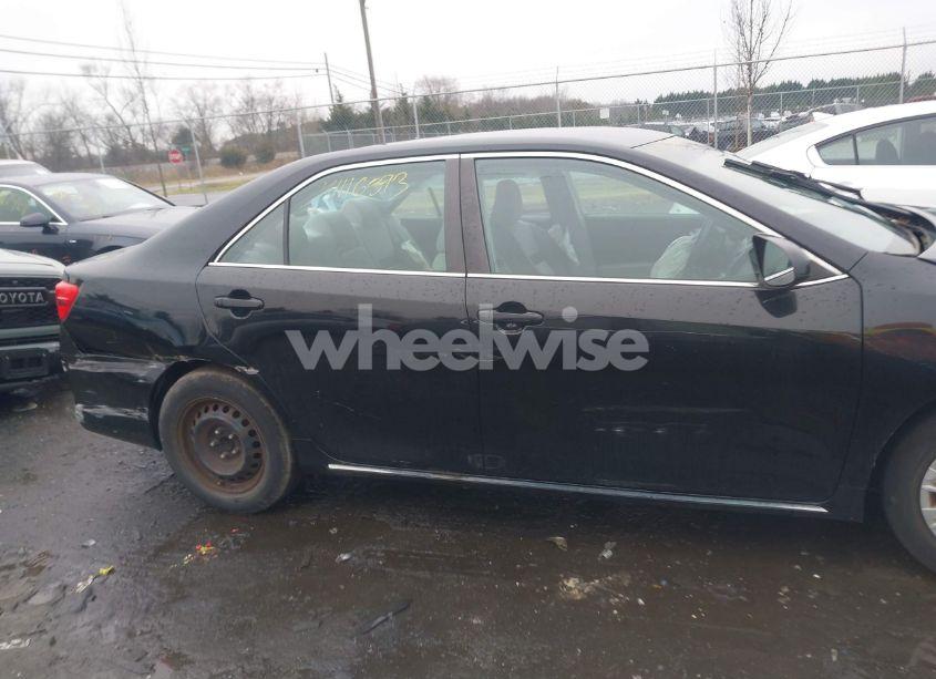 Photo 13 of 2013 Toyota Camry LE (VIN 4T4BF1FK0DR277673)