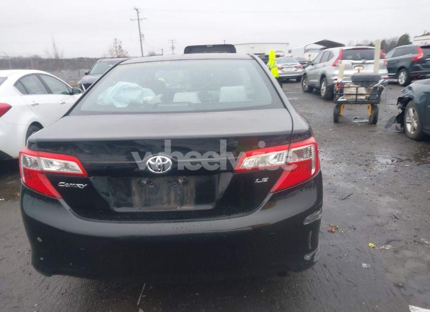 Photo 16 of 2013 Toyota Camry LE (VIN 4T4BF1FK0DR277673)