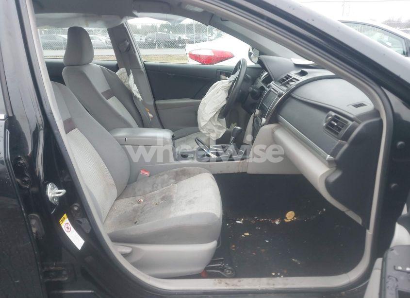 Photo 5 of 2013 Toyota Camry LE (VIN 4T4BF1FK0DR277673)