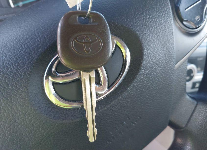 Photo 11 of 2013 Toyota Camry LE (VIN 4T4BF1FK0DR313099)