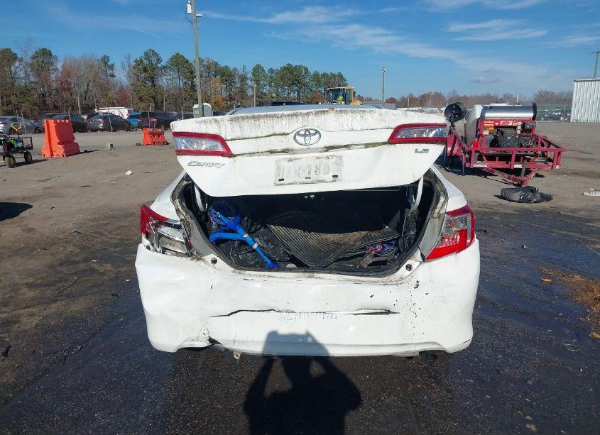 Photo 16 of 2013 Toyota Camry LE (VIN 4T4BF1FK0DR313099)