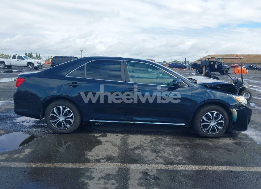 Photo 13 of 2013 Toyota Camry LE (VIN 4T4BF1FK0DR315662)