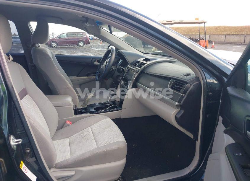 Photo 5 of 2013 Toyota Camry LE (VIN 4T4BF1FK0DR315662)