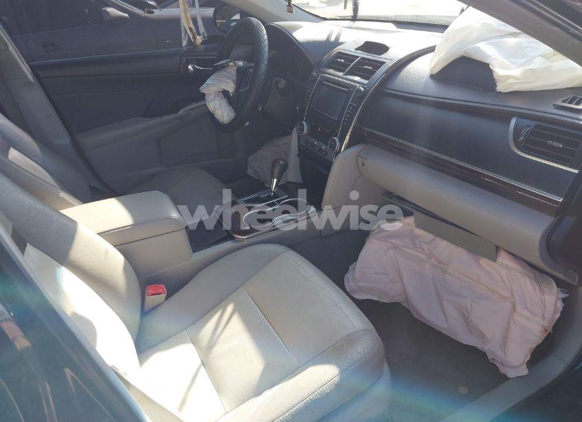 Photo 5 of 2013 Toyota Camry XLE (VIN 4T4BF1FK0DR321557)