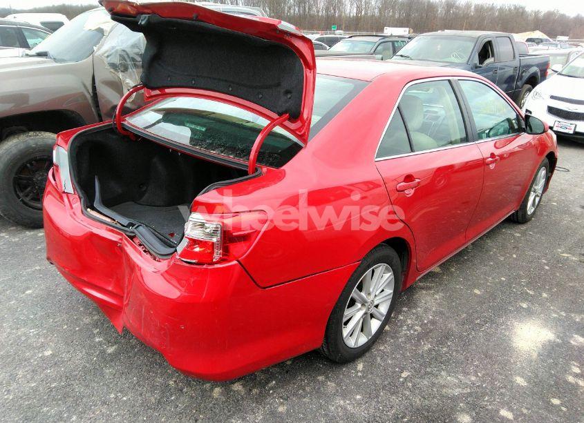 Photo 4 of 2013 Toyota Camry XLE (VIN 4T4BF1FK0DR333305)