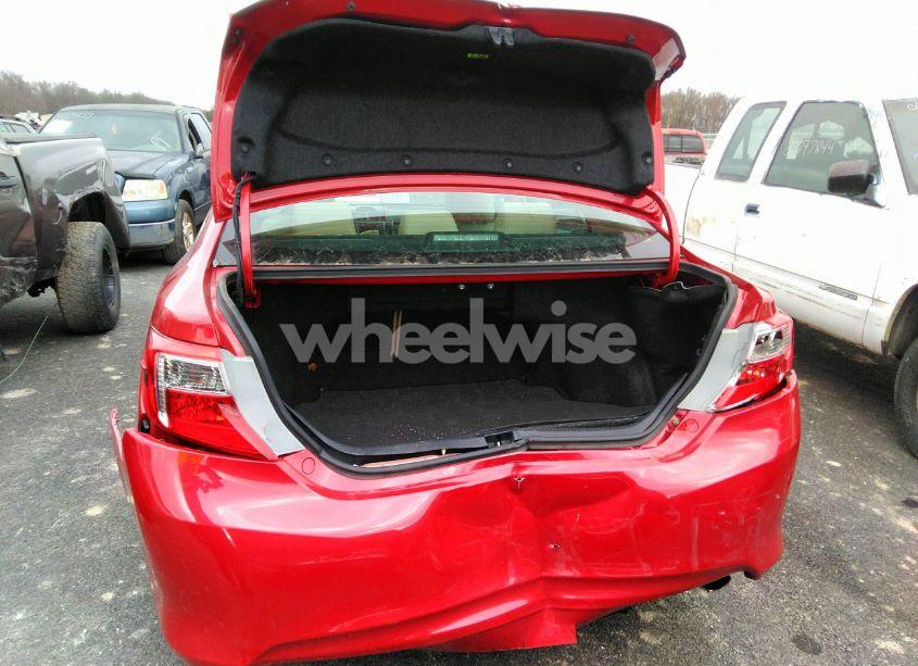 Photo 6 of 2013 Toyota Camry XLE (VIN 4T4BF1FK0DR333305)