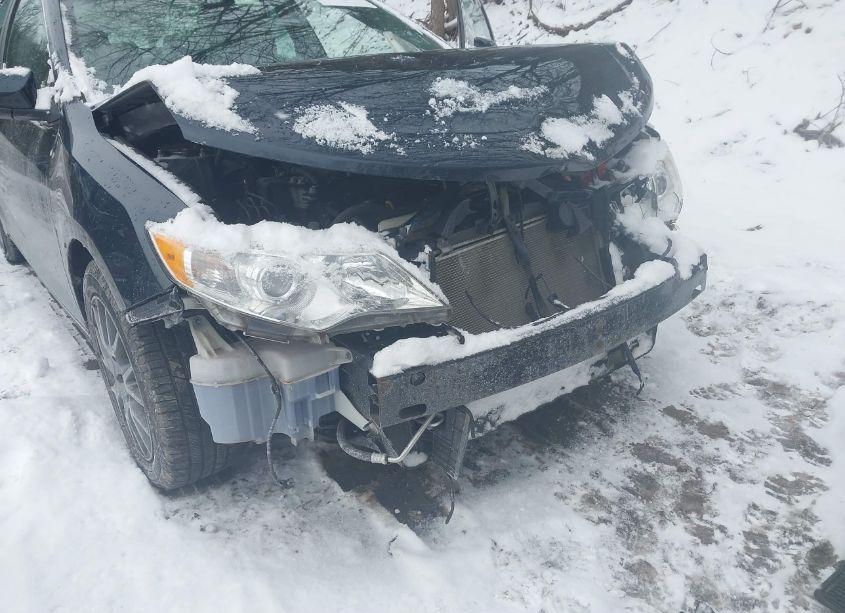 Photo 20 of 2014 Toyota Camry XLE (VIN 4T4BF1FK0ER355547)