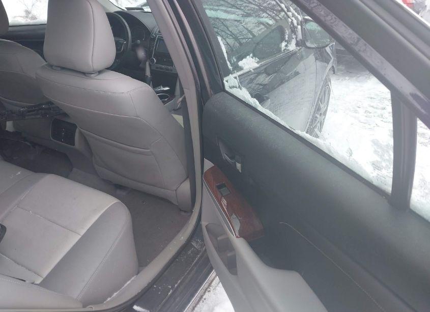 Photo 8 of 2014 Toyota Camry XLE (VIN 4T4BF1FK0ER355547)