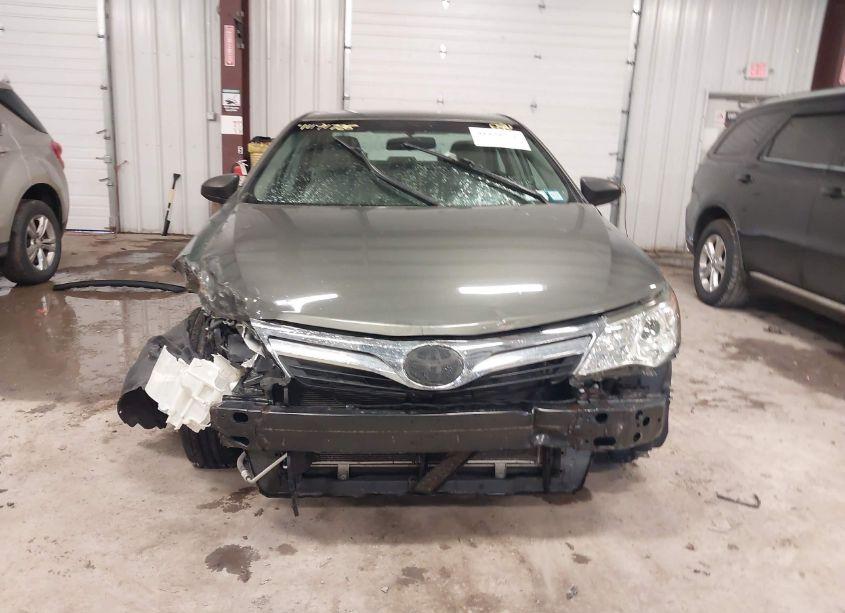 Photo 12 of 2014 Toyota Camry LE (VIN 4T4BF1FK0ER377385)