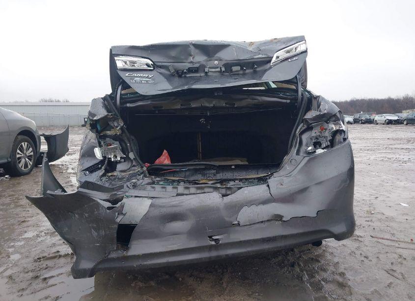 Photo 16 of 2014 Toyota Camry LE (VIN 4T4BF1FK0ER397720)