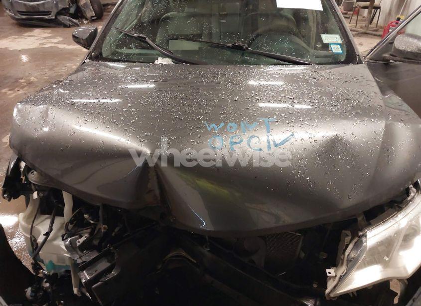 Photo 10 of 2014 Toyota Camry XLE (VIN 4T4BF1FK0ER404388)