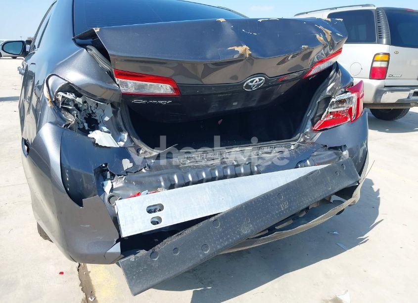 Photo 6 of 2014 Toyota Camry LE (VIN 4T4BF1FK0ER408764)