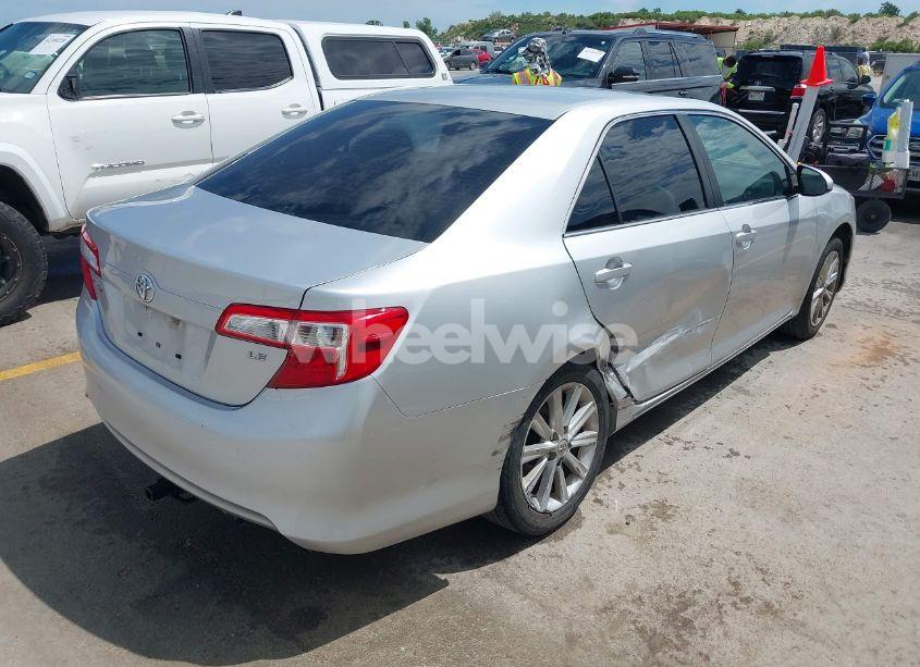 Photo 4 of 2014 Toyota Camry LE (VIN 4T4BF1FK0ER420056)