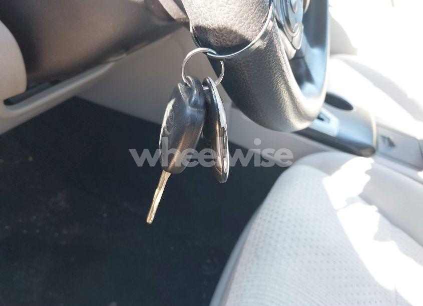 Photo 11 of 2014 Toyota Camry LE (VIN 4T4BF1FK0ER425144)