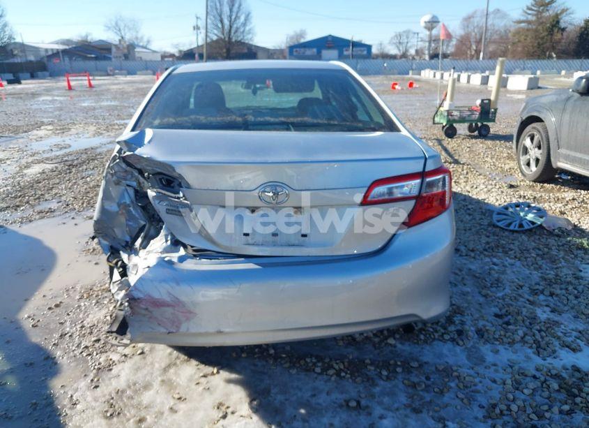 Photo 16 of 2014 Toyota Camry LE (VIN 4T4BF1FK0ER425144)