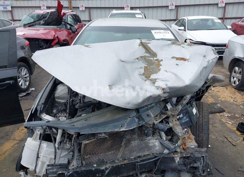 Photo 12 of 2015 Toyota Camry LE (VIN 4T4BF1FK0FR447002)