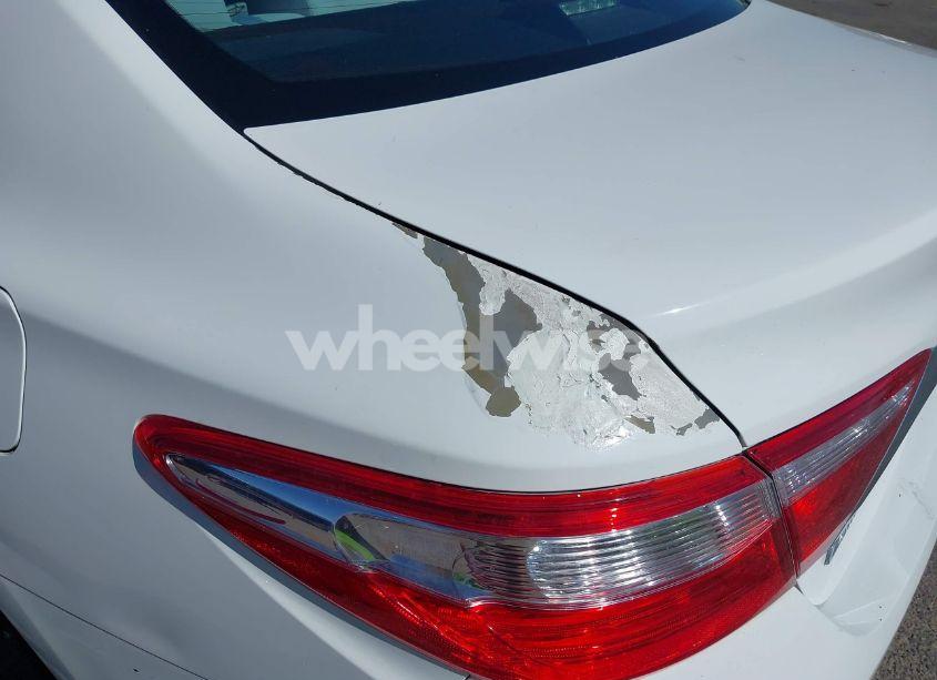 Photo 20 of 2015 Toyota Camry LE/SE/XLE/XSE (VIN 4T4BF1FK0FR452832)