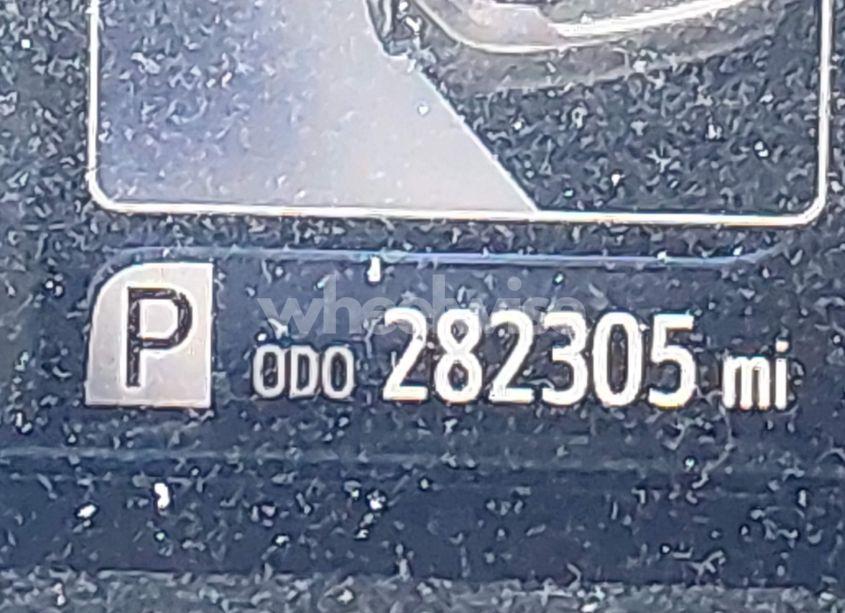 Photo 16 of 2015 Toyota Camry XLE (VIN 4T4BF1FK0FR467296)