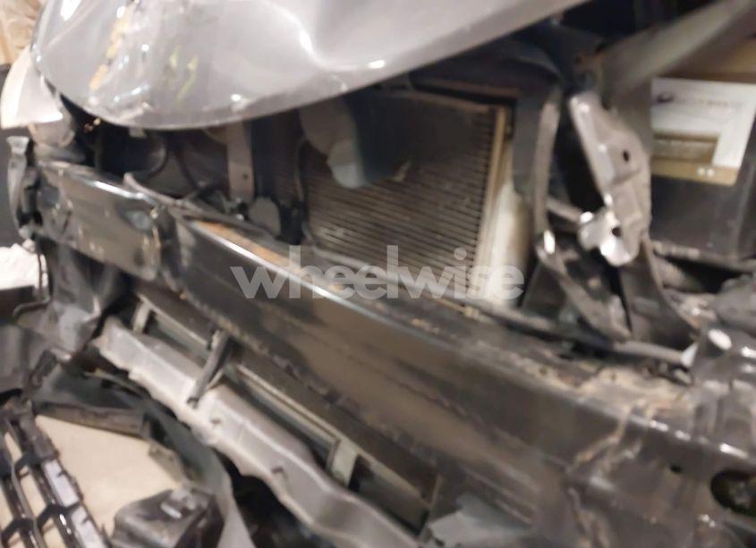 Photo 10 of 2015 Toyota Camry LE (VIN 4T4BF1FK0FR484230)