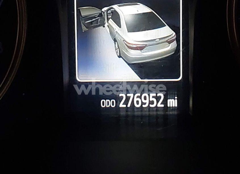 Photo 15 of 2015 Toyota Camry LE (VIN 4T4BF1FK0FR484230)